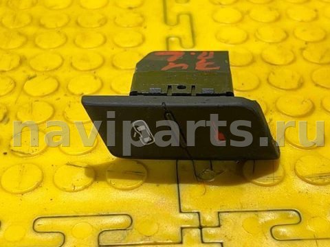 Кнопка центрального замка Audi A4, 2003 г., арт. 14996