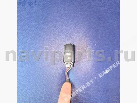 Кнопка центрального замка Skoda Superb, 2015 г., OEM 6q0952109b, арт. 156299445