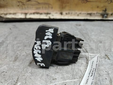 Кнопка центрального замка Renault Megane, 1999 г., OEM 429993в, арт. 219000, фото 2