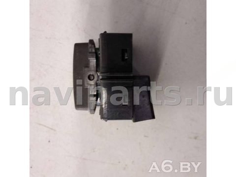 Кнопка центрального замка Volvo V60, 2010 г., OEM 31318989, арт. 22407336, фото 2