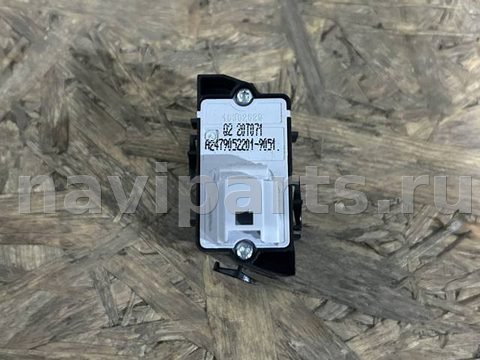 Кнопка центрального замка Mercedes GLB X247, 2019 г., OEM A2479052201, арт. 2412750, фото 2