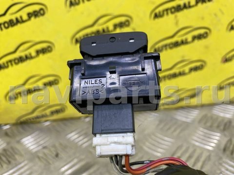 Кнопка центрального замка Nissan Pathfinder, 2011 г., OEM 252105X00A, арт. 249151, фото 4