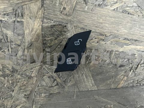 Кнопка центрального замка BMW M2 G87, 2022 г., OEM 6820925, арт. 2501360