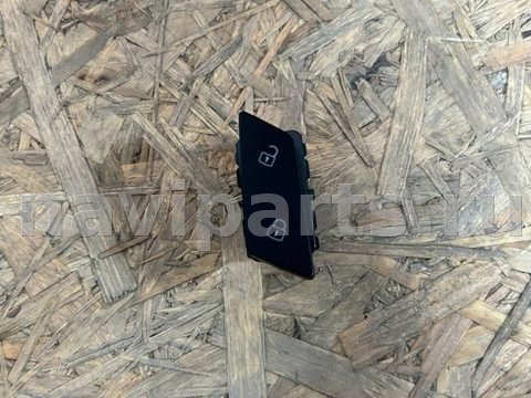 Кнопка центрального замка Volkswagen Touareg, 2018 г., OEM 760962126, арт. 2503897