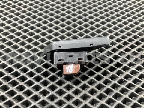 Кнопка центрального замка Audi S8, 2015 г., OEM 4H0962107B, арт. 29-126-18_2, фото 5