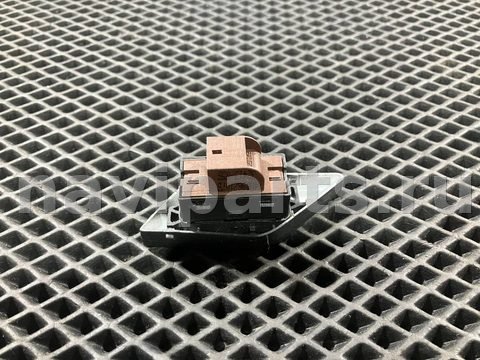 Кнопка центрального замка Audi S8, 2015 г., OEM 4H0962107B, арт. 29-126-18_2, фото 6