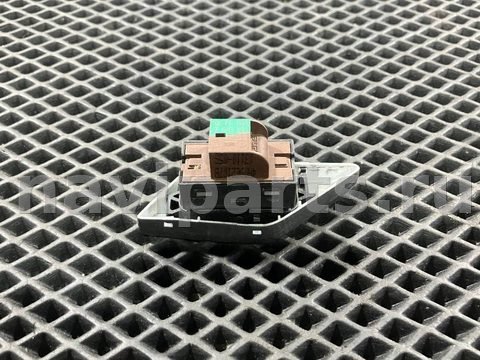 Кнопка центрального замка Audi A8, 2015 г., OEM 4H0962107B, арт. 29-16-42_1, фото 6