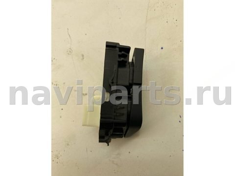 Кнопка центрального замка Mercedes Sprinter, 2022 г., OEM 2139059703, арт. 29-16-45, фото 2