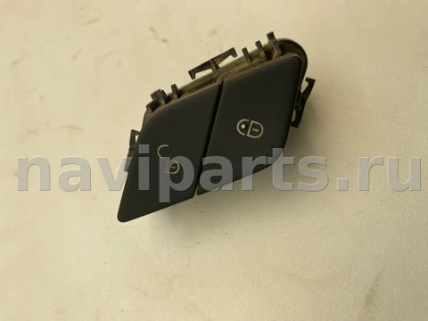 Кнопка центрального замка Mercedes Sprinter, 2020 г., OEM 2139059703, арт. 29-16-46
