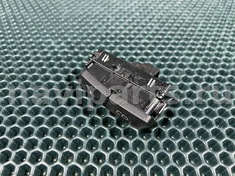 Кнопка центрального замка Mercedes GLS X166, 2017 г., OEM A2049058402, арт. 31908503_4, фото 3