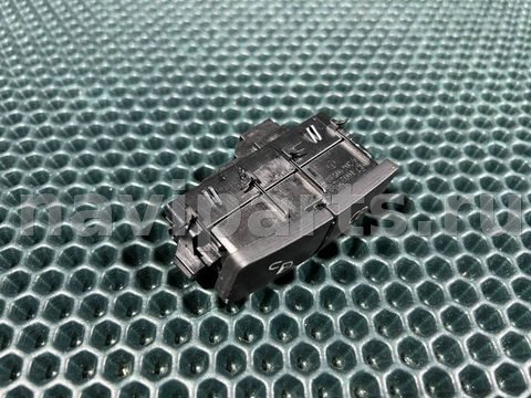 Кнопка центрального замка Mercedes ML W166, 2013 г., OEM A2049058402, арт. 31908503_5, фото 2