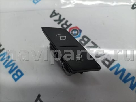 Кнопка центрального замка BMW X5 G05, 2021 г., OEM 7950562, арт. 392-172