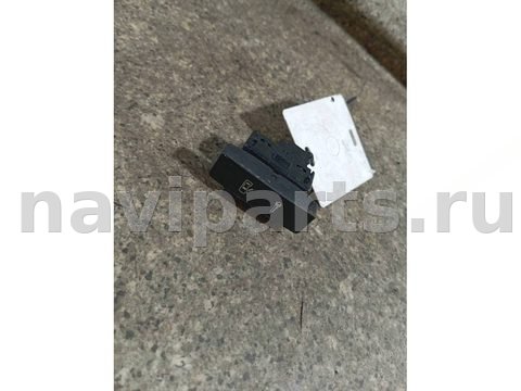 Кнопка центрального замка Volkswagen Touareg, 2005 г., арт. 46023032111