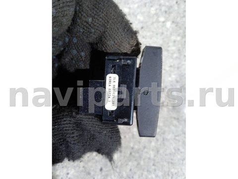 Кнопка центрального замка Volkswagen Touareg, 2005 г., OEM 7L69621253, арт. 46023032183, фото 2