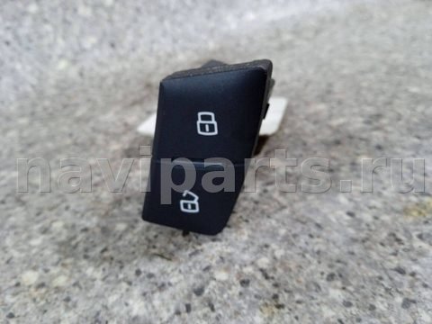 Кнопка центрального замка Audi A6, 2013 г., арт. 46023033998_1