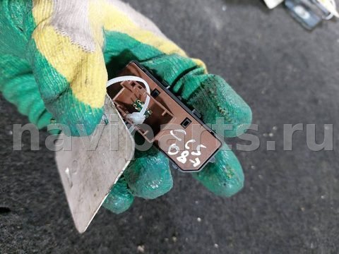 Кнопка центрального замка Citroen C5, 2012 г., OEM 37757ZD00, арт. 46023060194, фото 2
