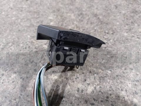 Кнопка центрального замка Audi A6, 1999 г., арт. 46023062758, фото 3