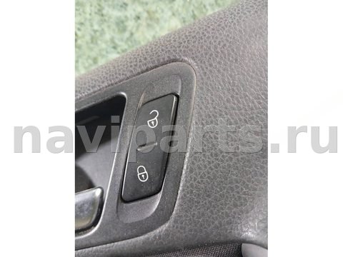 Кнопка центрального замка Volkswagen Tiguan, 2009 г., арт. 46023070194