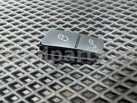 Кнопка центрального замка Mercedes C W204, 2007 г., OEM A2048706310, арт. 539194, фото 3