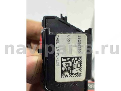Кнопка центрального замка Chevrolet Equinox, 2018 г., OEM 26200592, арт. 5399768, фото 2