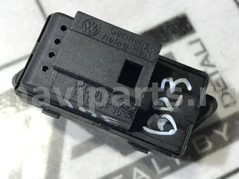 Кнопка центрального замка Volkswagen Tiguan, 2012 г., OEM 1K0962125B, арт. 70358187, фото 3