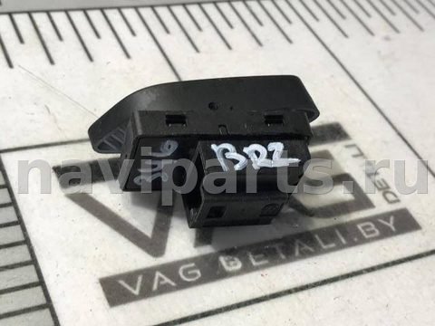Кнопка центрального замка Volkswagen Jetta, 2018 г., OEM 5C6962125, арт. 77140666, фото 2