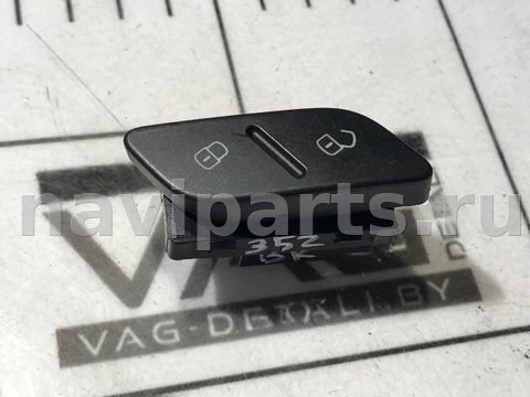 Кнопка центрального замка Volkswagen Jetta, 2016 г., OEM 5C6962125, арт. 78445503