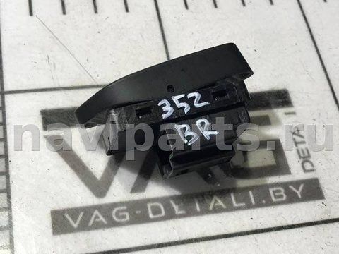 Кнопка центрального замка Volkswagen Jetta, 2016 г., OEM 5C6962125, арт. 78445503, фото 2