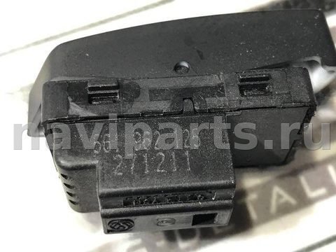 Кнопка центрального замка Volkswagen Passat USA, 2016 г., OEM 561962125, арт. 79556965, фото 3