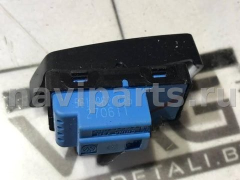 Кнопка центрального замка Volkswagen Passat USA, 2016 г., OEM 561962126, арт. 79556971, фото 3