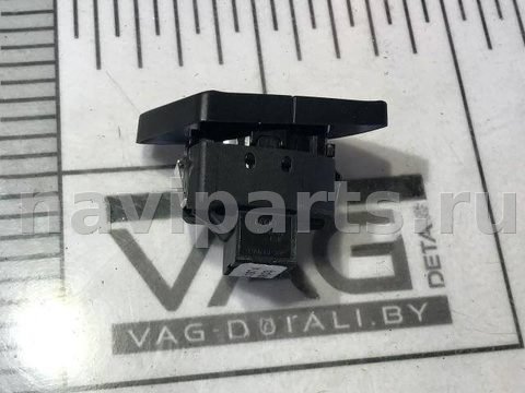 Кнопка центрального замка Audi A4 B8, 2009 г., OEM 8K0962107A, арт. 82200167, фото 2