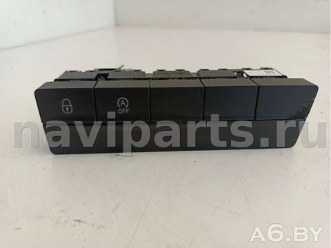 Кнопка центрального замка Skoda Octavia A7, 2015 г., OEM 5E1927132M, арт. 86147903