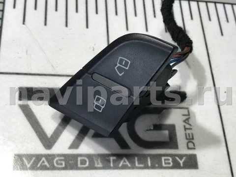 Кнопка центрального замка Audi Q5, 2010 г., OEM 8R1962107A, арт. 88433721