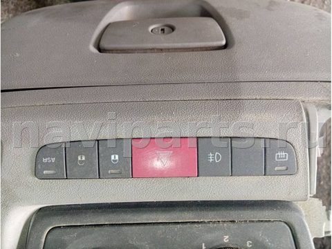 Кнопка центрального замка Peugeot Boxer, 2006 г., арт. 94852116
