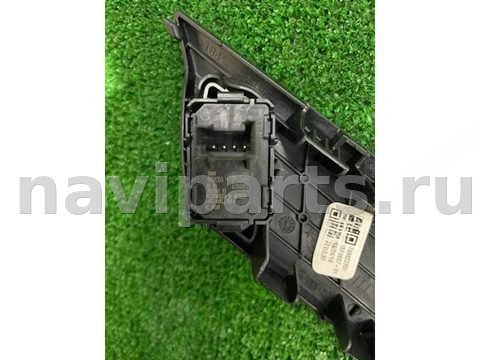 Кнопка центрального замка BMW X6 F16, 2018 г., OEM 6801351, арт. 956, фото 2