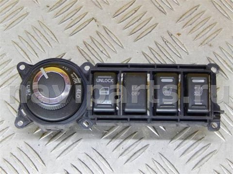 Кнопка центрального замка Nissan Pathfinder, 2011 г., OEM 252105X00A, арт. 98356