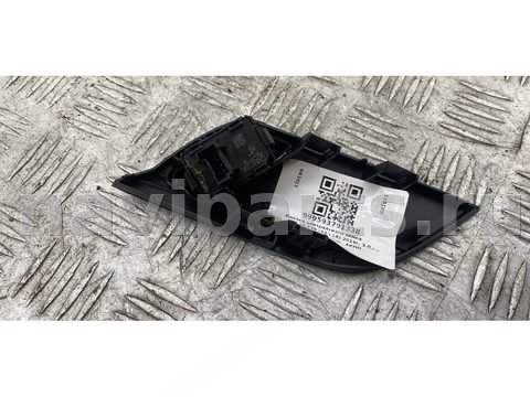 Кнопка центрального замка BMW X5 F15, 2015 г., OEM 51417292078, арт. 999593791338, фото 2