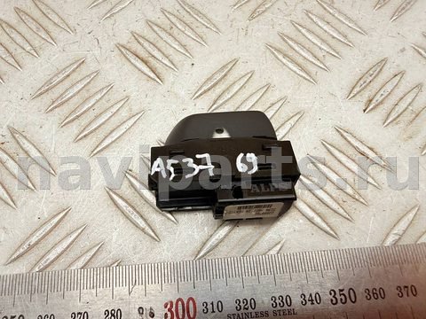 Кнопка центрального замка Opel Insignia, 2011 г., OEM 22899701, арт. A53769, фото 2