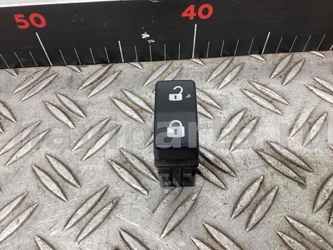 Кнопка центрального замка Renault Premium, 2006 г., OEM 5010589808, арт. A823656