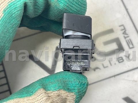 Кнопка центрального замка Volkswagen Passat USA, 2020 г., OEM 561962125C, арт. V1108, фото 4