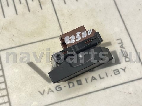 Кнопка центрального замка Volkswagen Arteon, 2021 г., OEM 3G8962125, арт. V1125, фото 3
