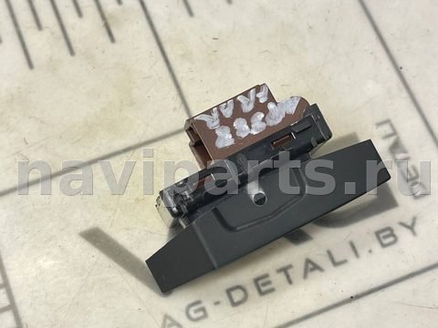 Кнопка центрального замка Volkswagen Arteon, 2021 г., OEM 3G8962126, арт. V1126, фото 3