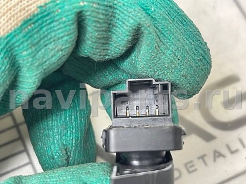 Кнопка центрального замка Volkswagen Tiguan, 2021 г., OEM 5NA962126, арт. V5032, фото 5
