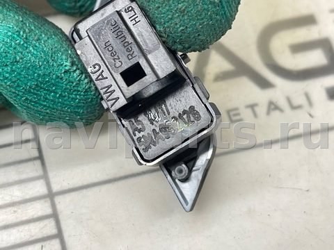 Кнопка центрального замка Volkswagen Tiguan, 2021 г., OEM 5NA962126, арт. V5032, фото 6