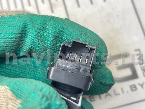 Кнопка центрального замка Volkswagen Tiguan, 2021 г., OEM 5NA962125, арт. V957, фото 5