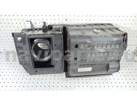 Корпус воздушного фильтра Volvo S80, 2008 г., OEM 30677718, арт. 1300307