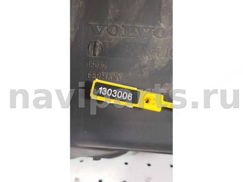 Корпус воздушного фильтра Volvo XC70, 2010 г., OEM 30677718, арт. 1303006_4, фото 7