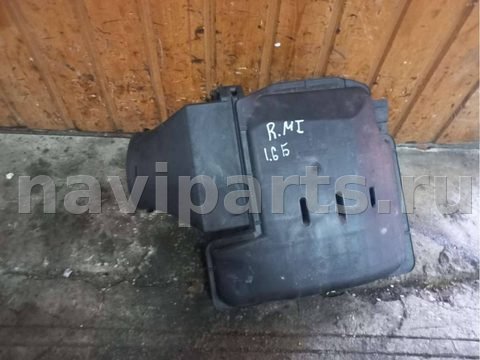 Новое Renault Megane, 2001 г., арт. B437368972