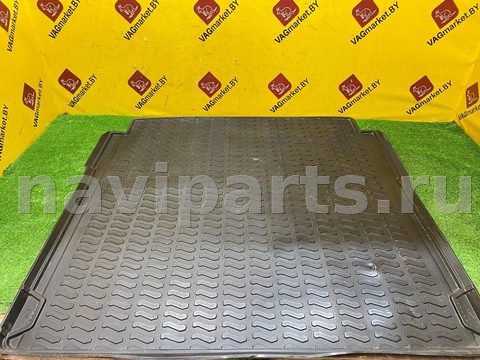 Ковёр багажника Audi Q7, 2022 г., OEM 4M0061182, арт. 49381856