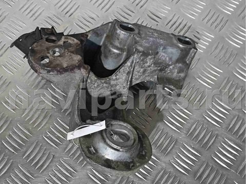 Новое Audi A4, 1997 г., OEM 4b0199352b, арт. 004305